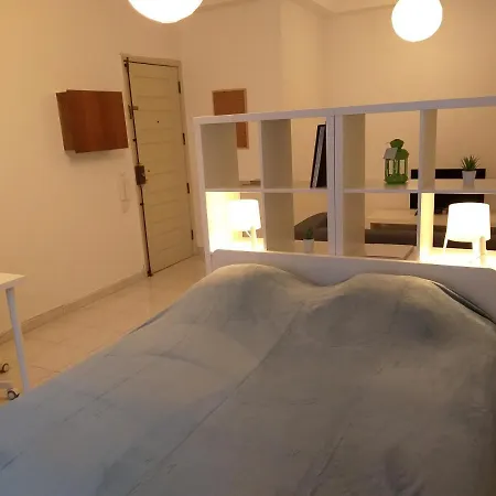 Green Home* A Flat For 2 Near Blue Line Metro Διαμέρισμα Lisboa